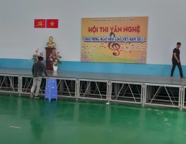 san-khau-di-dong5.jpg